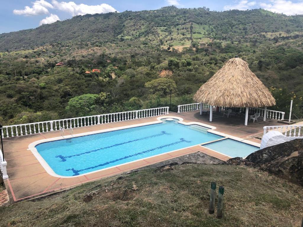 Casa La Felisa Hospedaje Campestre Pandi Cundinamarca المظهر الخارجي الصورة